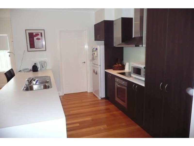 Unit 1/12 b Balmoral Crescent, Bairnsdale VIC 3875