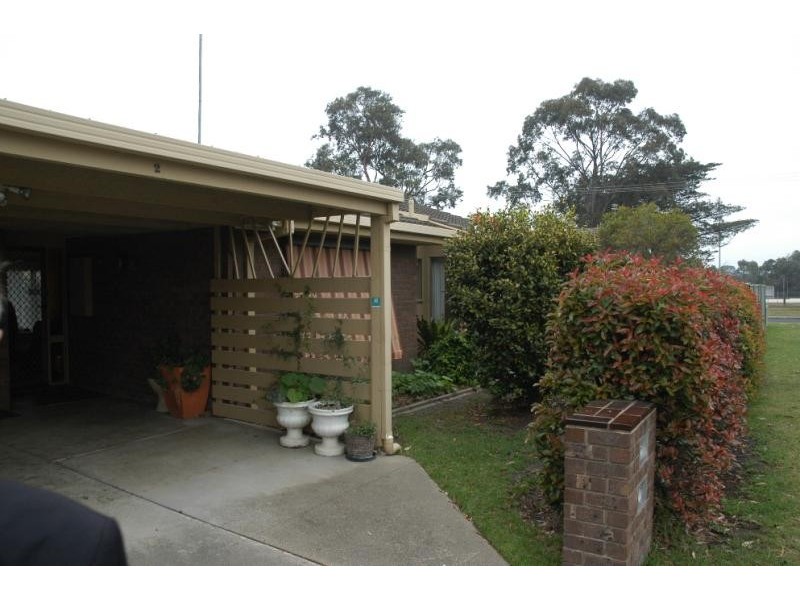 Unit 2/104 Wallace Street, Bairnsdale VIC 3875