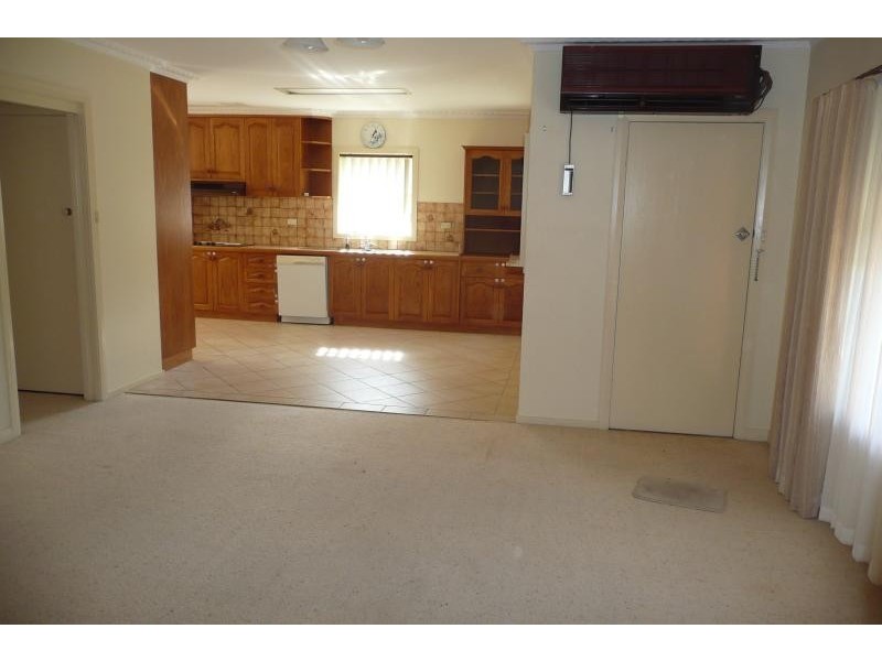 44 McEacharn Street, Bairnsdale VIC 3875