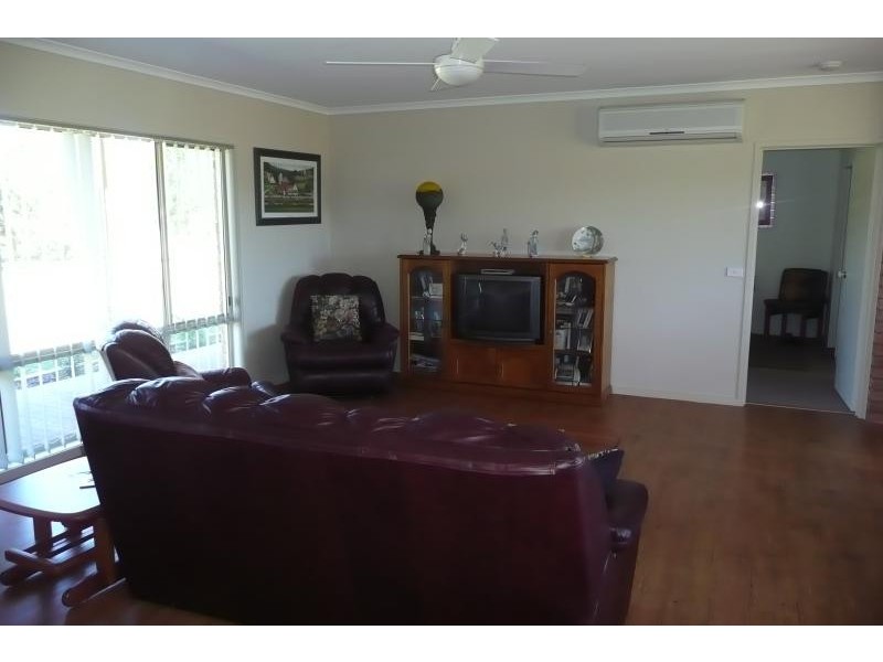 40 Lindenow Fernbank Road, Lindenow South VIC 3875