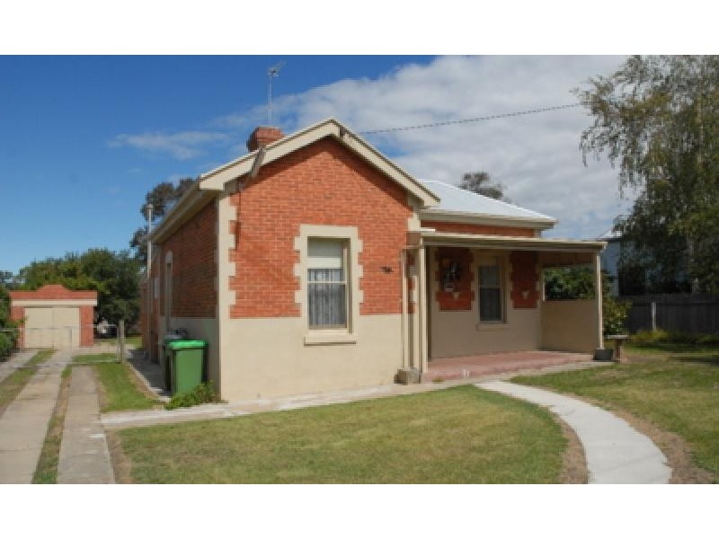 29 Warde Street, Bairnsdale VIC 3875