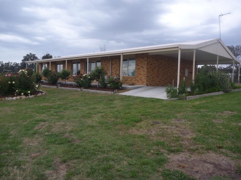 700 Bulumwaal Road, Bairnsdale VIC 3875