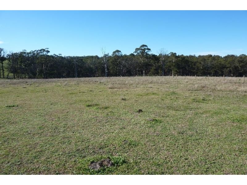 16 Kingsley Drive, Bairnsdale VIC 3875