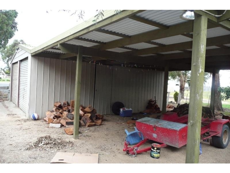 19 Eastwood Road, Bairnsdale VIC 3875