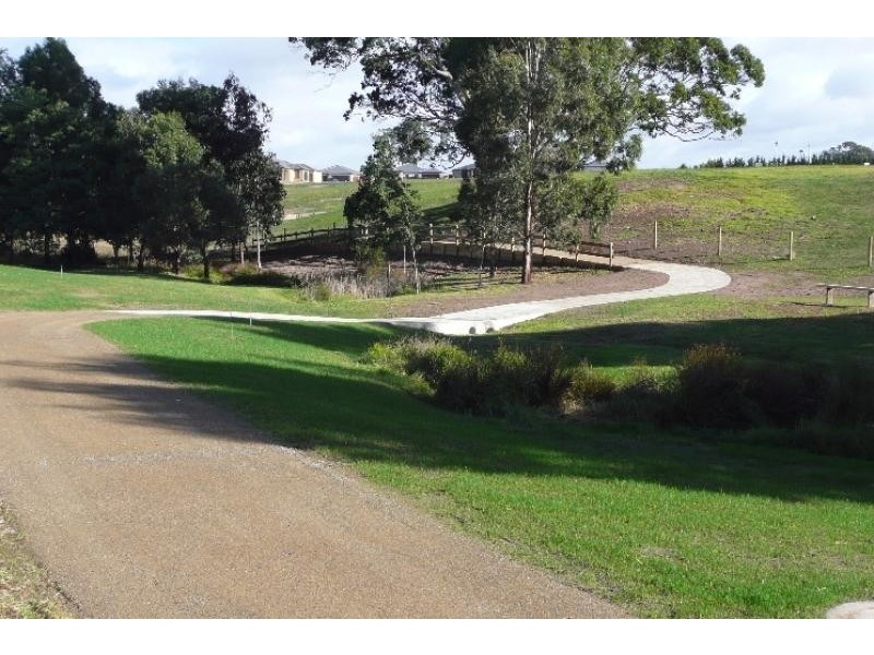 19 Eastwood Road, Bairnsdale VIC 3875