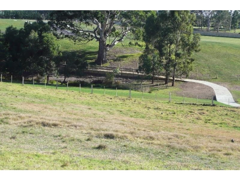 19 Eastwood Road, Bairnsdale VIC 3875