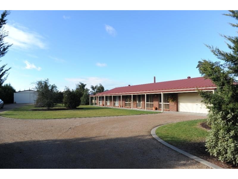 9 Timbarra Drive, Bairnsdale VIC 3875