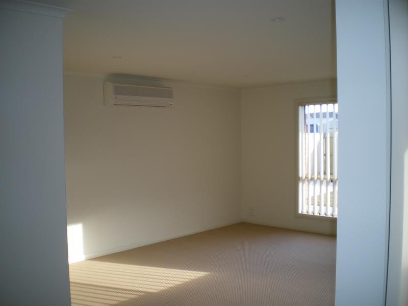 Unit 1/20 Deakin Avenue, Bairnsdale VIC 3875