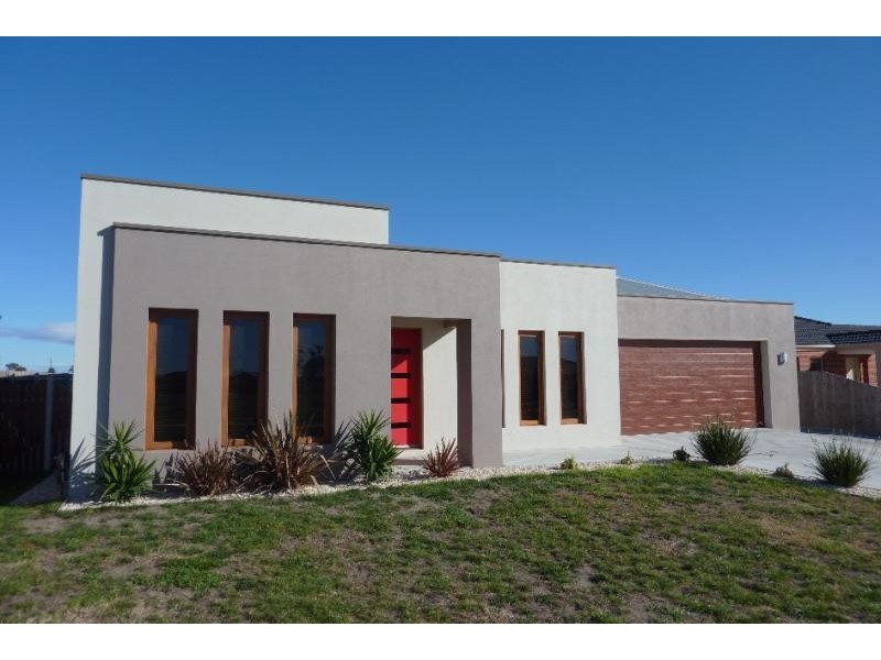 22 Kooralbyn Court, Bairnsdale VIC 3875