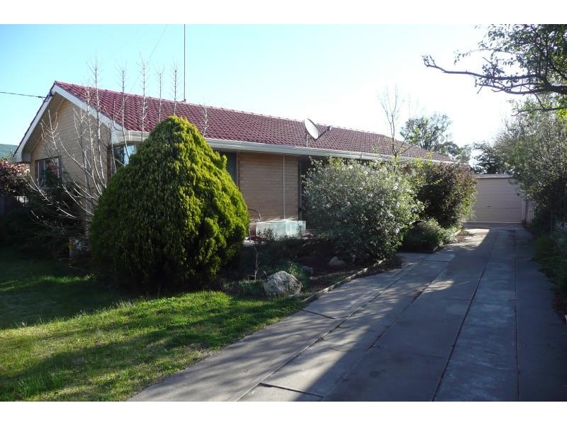 102 Bredt Street, Bairnsdale VIC 3875