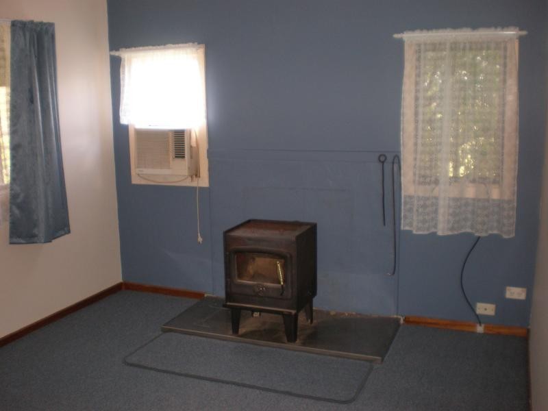 11 Harmans Road, Johnsonville VIC 3902