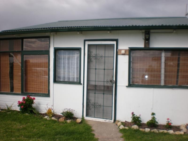 11 Harmans Road, Johnsonville VIC 3902