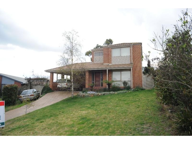 6 Hugh Court, Bairnsdale VIC 3875