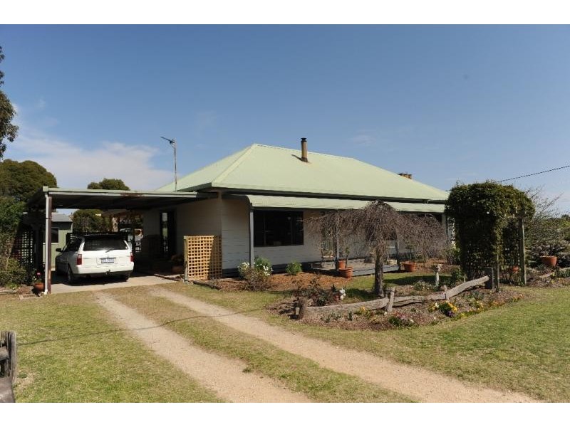 6 Upland Street, Lindenow South VIC 3875