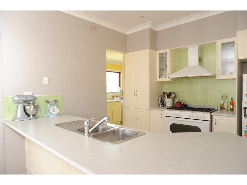 6 Upland Street, Lindenow South VIC 3875