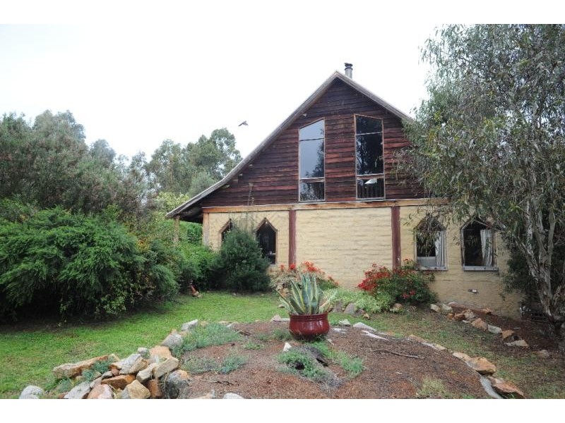 72 Amberly Drive, Nicholson VIC 3882