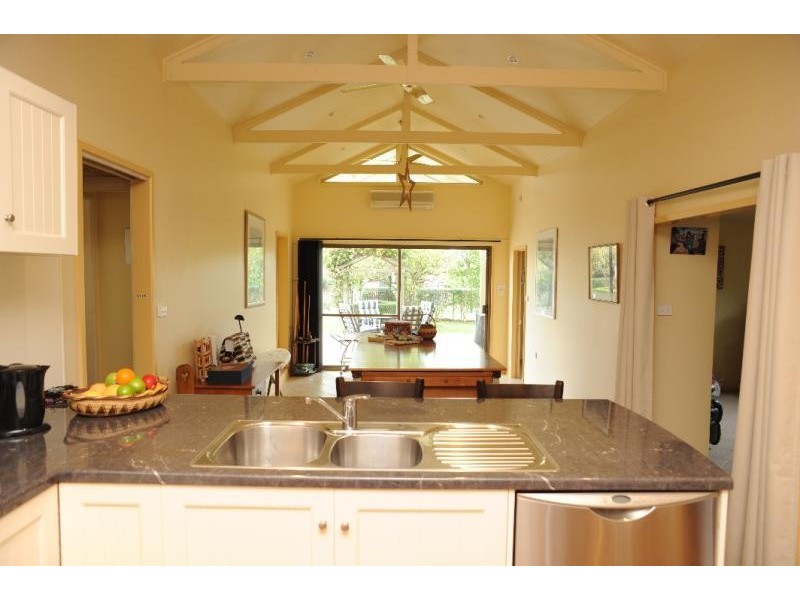 39 Murphy Street, Bairnsdale VIC 3875