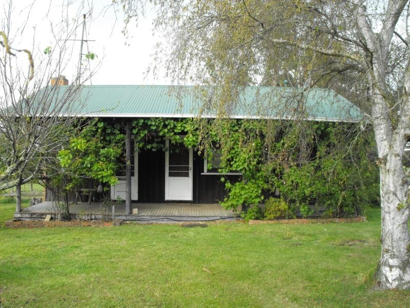 Bairnsdale VIC 3875
