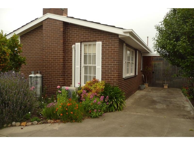 Unit 1/110 Francis Street, Bairnsdale VIC 3875