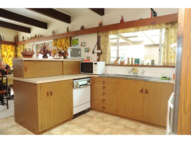 44 Calvert Street, Bairnsdale VIC 3875