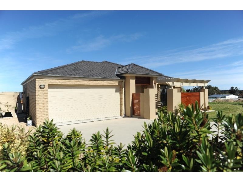 20 Byrne Court, Swan Reach VIC 3903