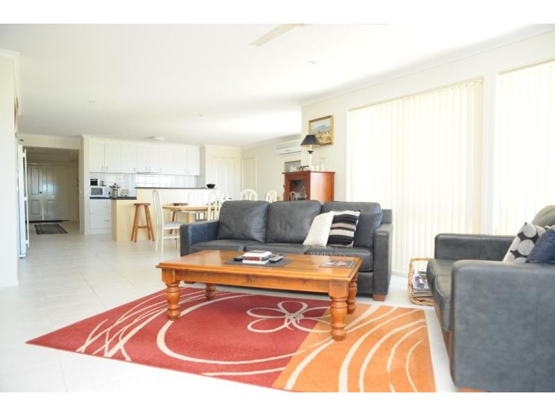 20 Byrne Court, Swan Reach VIC 3903