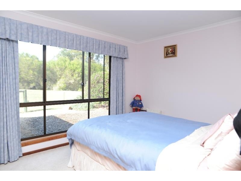 Nicholson VIC 3882