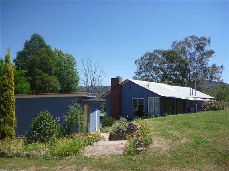 20 Woodgates Road, Buchan VIC 3885