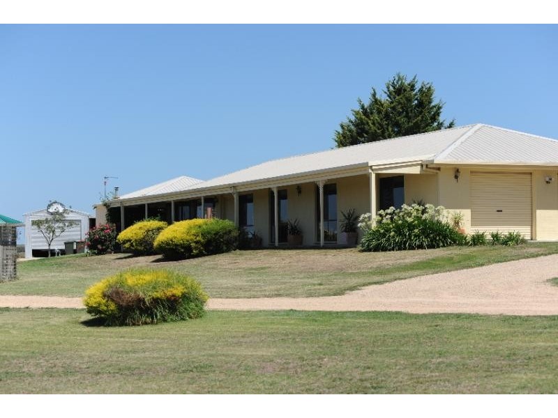 25 Balfours Road, Bairnsdale VIC 3875