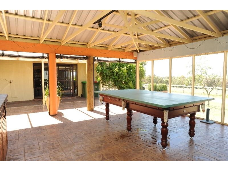 25 Balfours Road, Bairnsdale VIC 3875