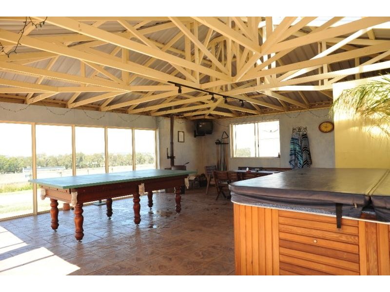 25 Balfours Road, Bairnsdale VIC 3875