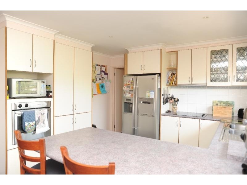 43 Day Street, Bairnsdale VIC 3875