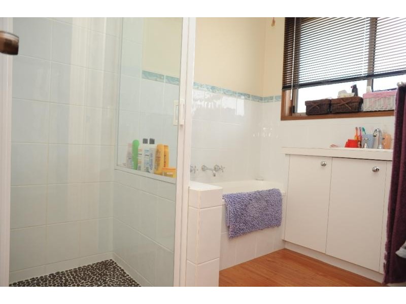 43 Day Street, Bairnsdale VIC 3875