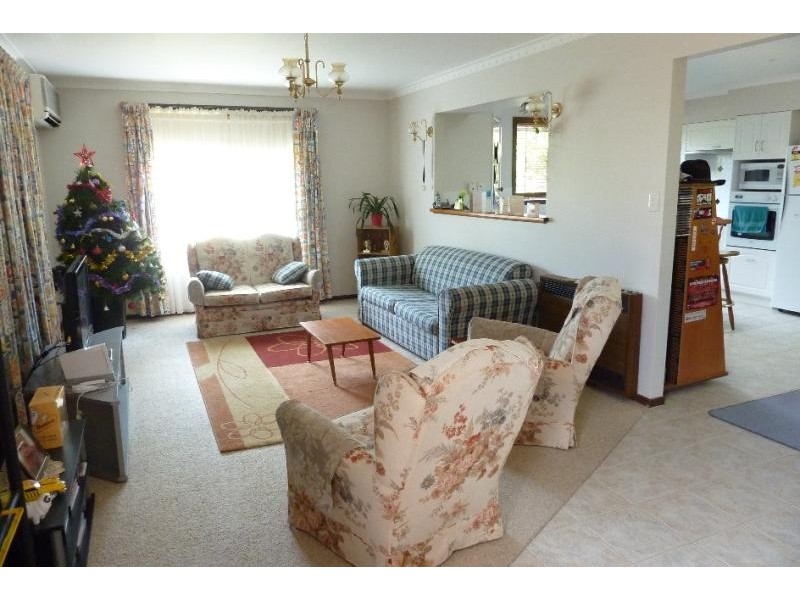 80 Ballantine Street, Bairnsdale VIC 3875