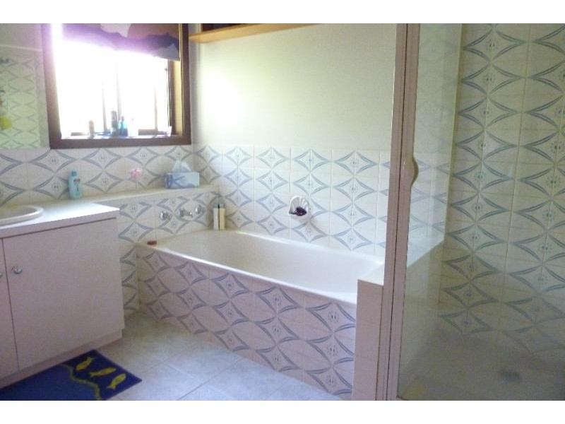 80 Ballantine Street, Bairnsdale VIC 3875