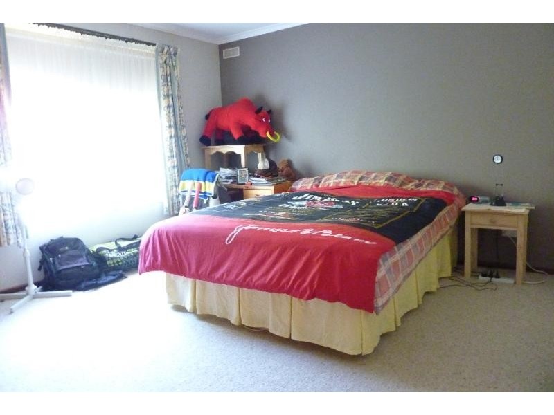 80 Ballantine Street, Bairnsdale VIC 3875