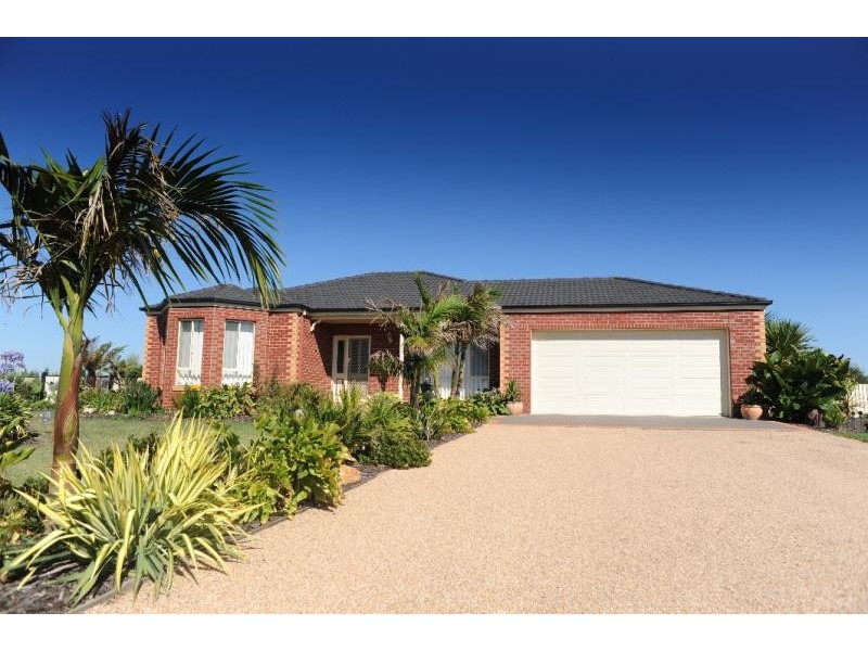 19 Wilpena Court, Bairnsdale VIC 3875