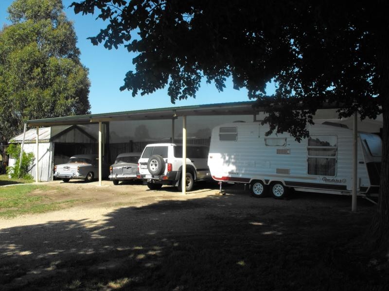 1185 Wy Yung Calulu Road, Calulu VIC 3875