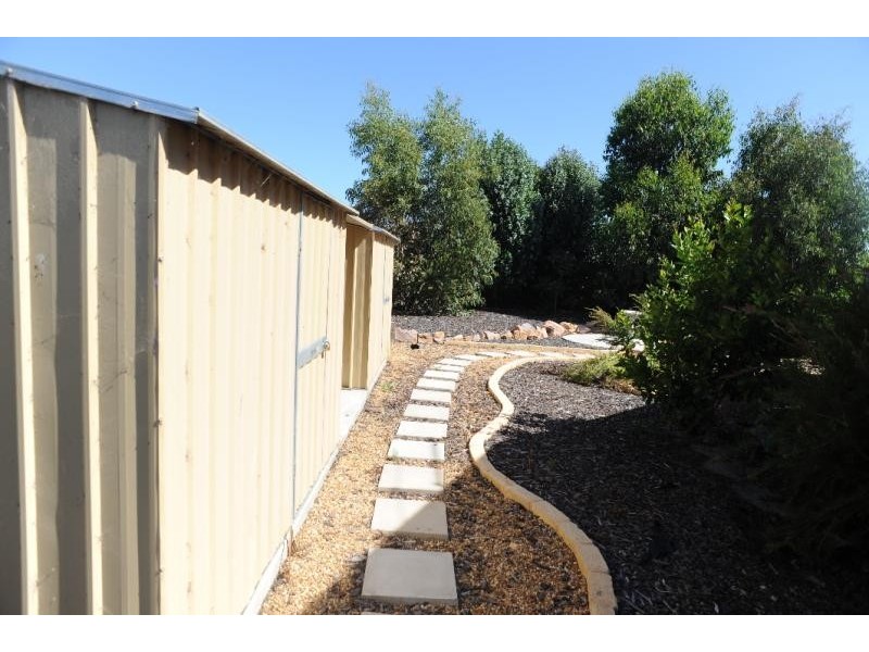 14 Kooralbyn Court, Bairnsdale VIC 3875