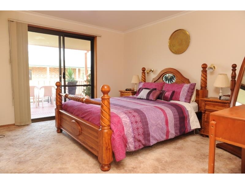 3 Bradley Court, Nicholson VIC 3882