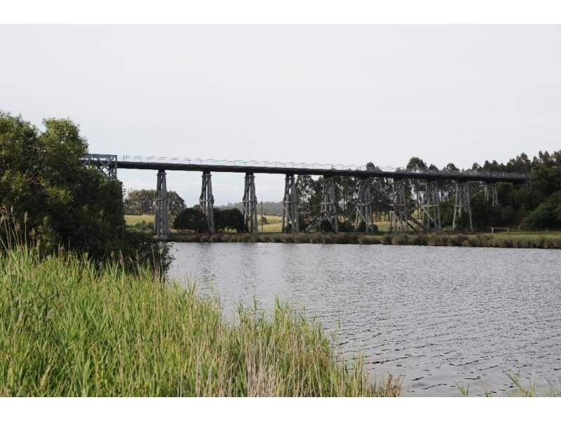 3 Bradley Court, Nicholson VIC 3882