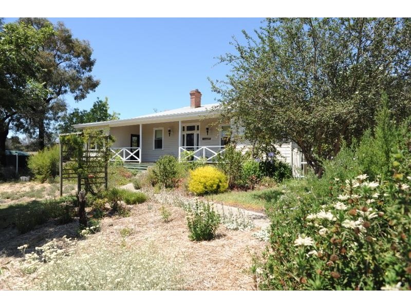 350 Jennings Lane, Bairnsdale VIC 3875