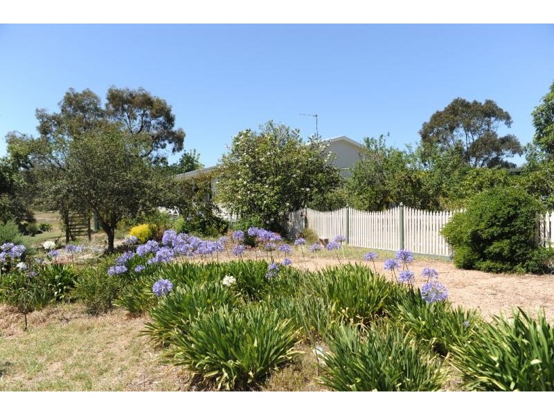 350 Jennings Lane, Bairnsdale VIC 3875