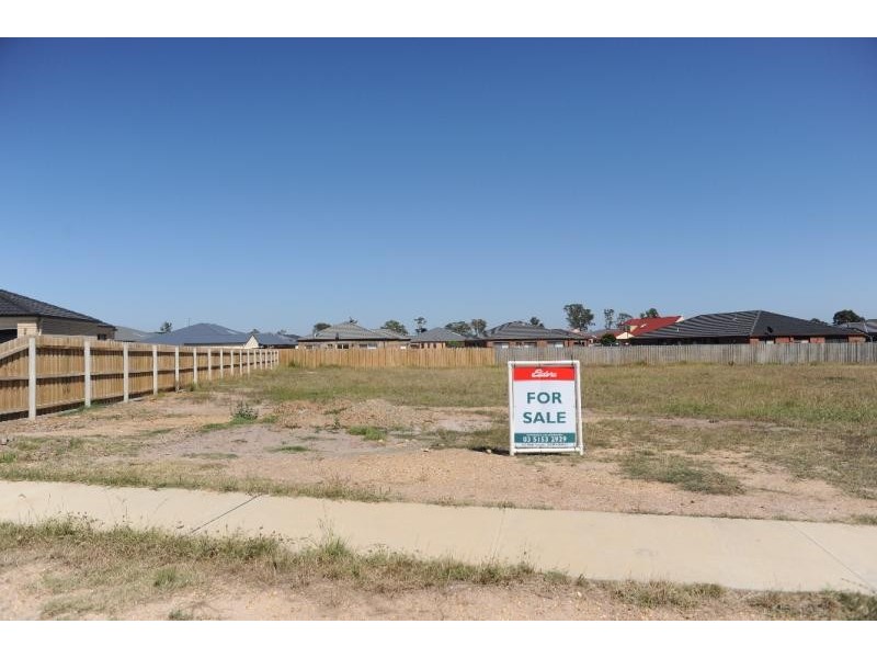 18 Glendon Drive, Bairnsdale VIC 3875