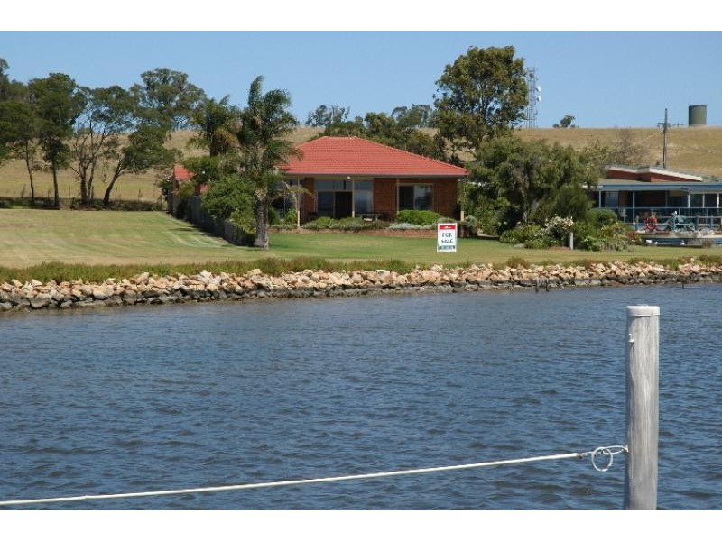 219 Bay Road, Eagle Point VIC 3878