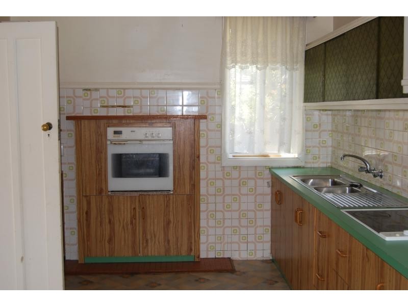 97 Princes Highway, Bairnsdale VIC 3875