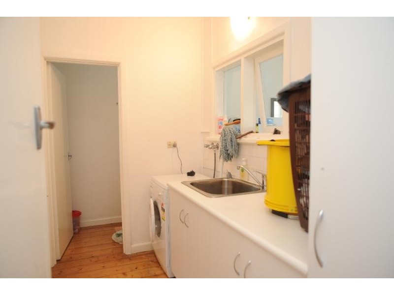 8 Anderson Street, Bairnsdale VIC 3875