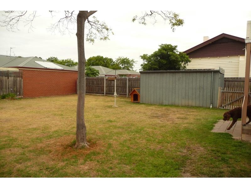 23 Pinnock Street, Bairnsdale VIC 3875