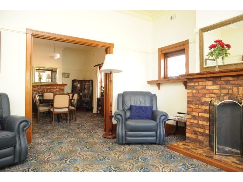 309 Main Street, Bairnsdale VIC 3875