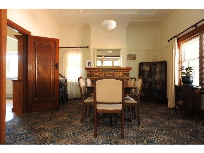 309 Main Street, Bairnsdale VIC 3875